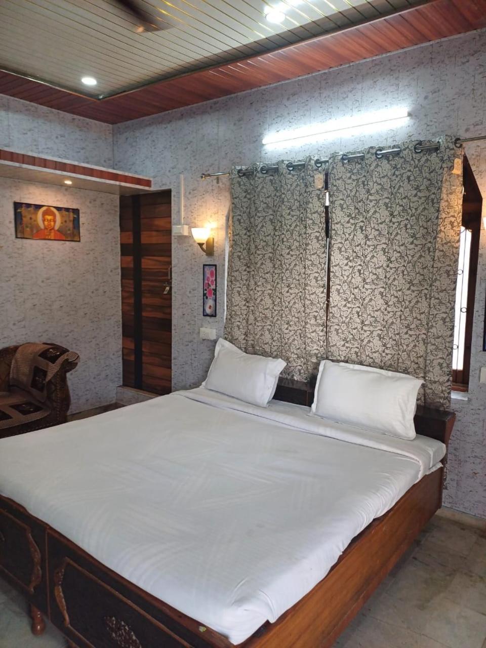 Baba Paying Guest House Варанаси Екстериор снимка